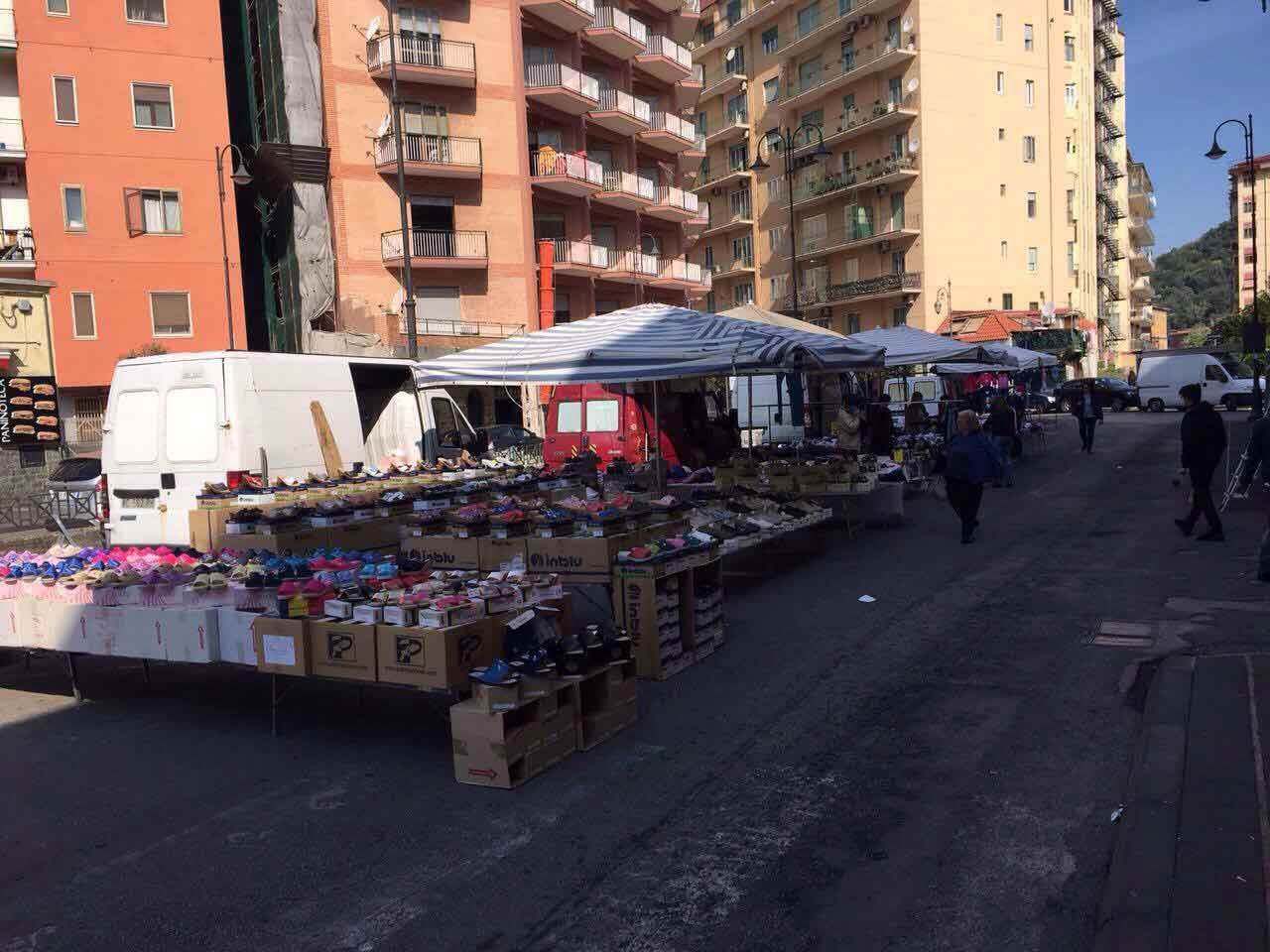 mercatino matteotti1