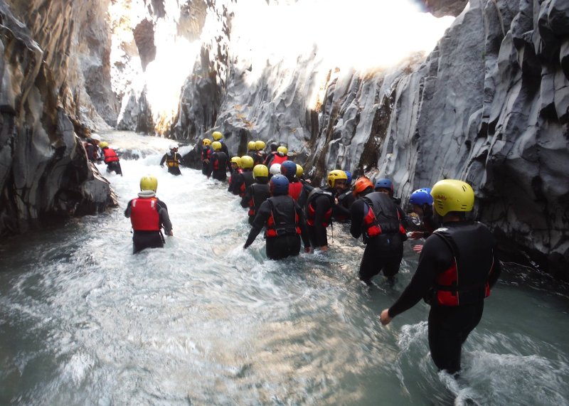 river trekking fiume alcantara