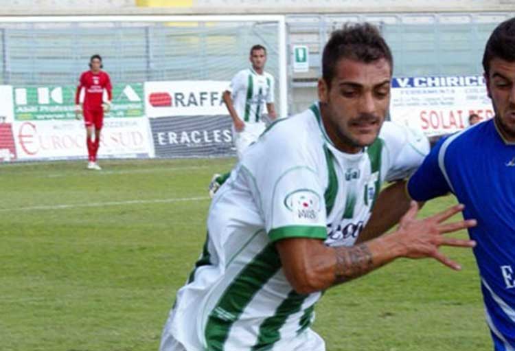 Fabio De Luca durante un'azione