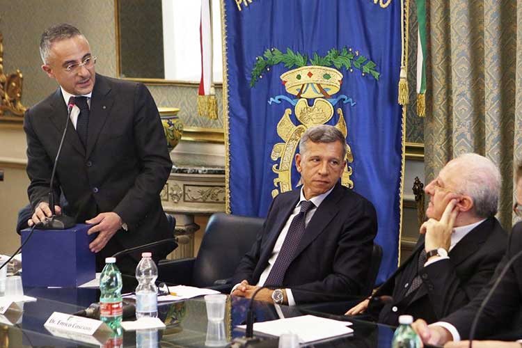 Pandolfi, presidente di Federfarma Salerno