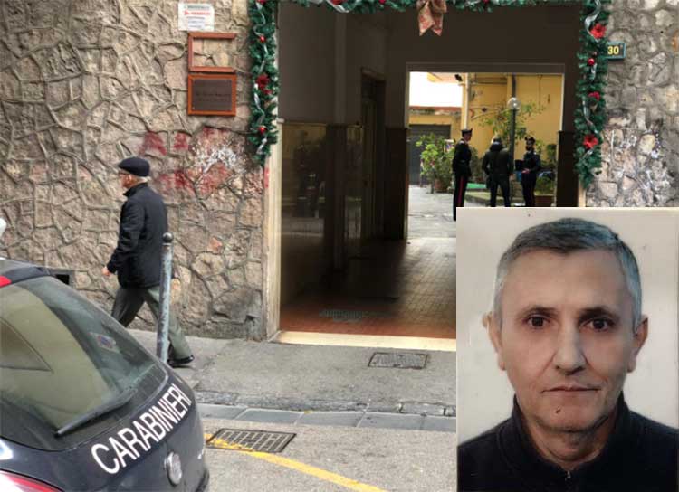 Il palazzo dove vivevano l'arrestato, nel riquadro, e la vittima