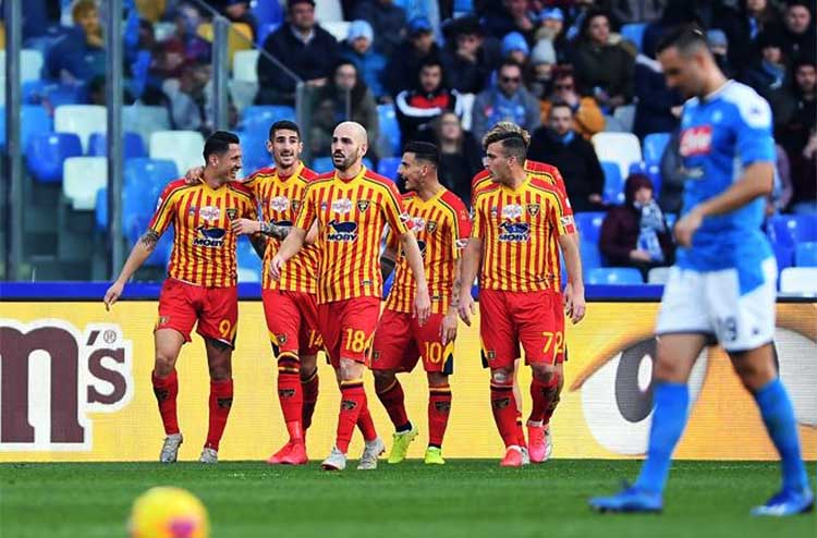 Un momento della gara Napoli - Lecce