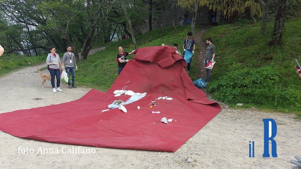 Un momento della passeggiata ecologica delle scorse edizioni