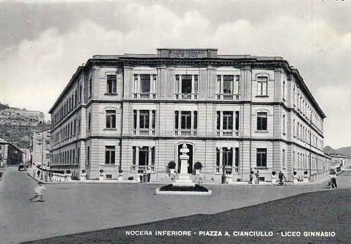 Il Liceo Ginnasio Statale Giambattista Vico negli anni '50