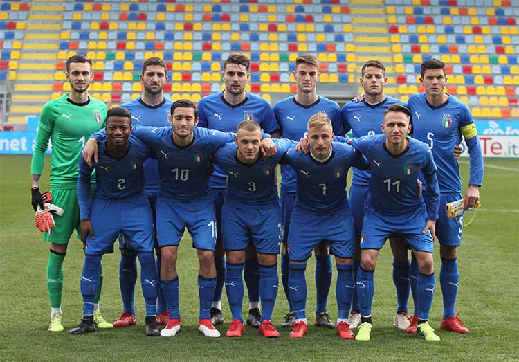 una formazione della Nazionale under 20