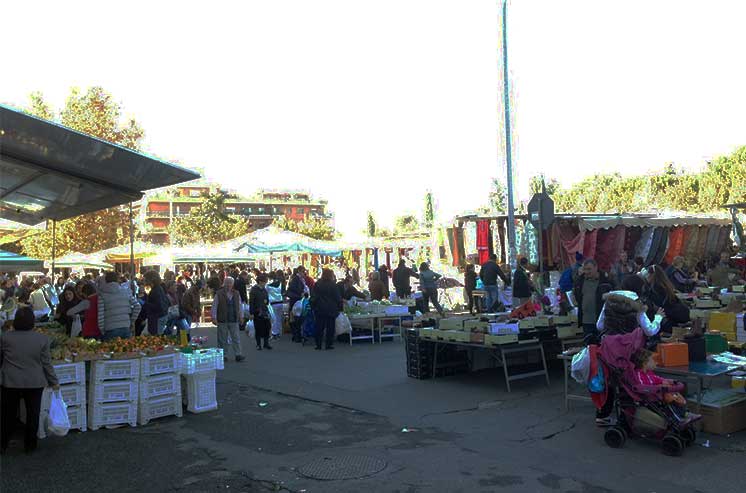 mercato del lunedi