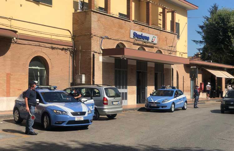 Decine di controlli effettuati dalla Polizia a Cava de' Tirreni