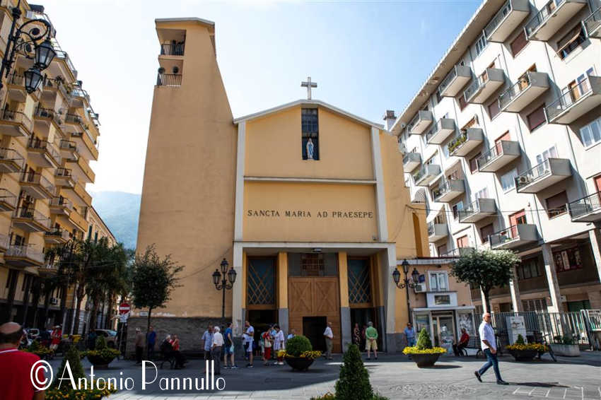 la chiesa di Santa Maria del Presepe