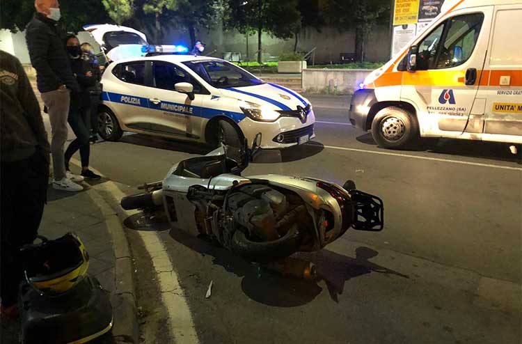 L'incidente a via Napoli questa sera