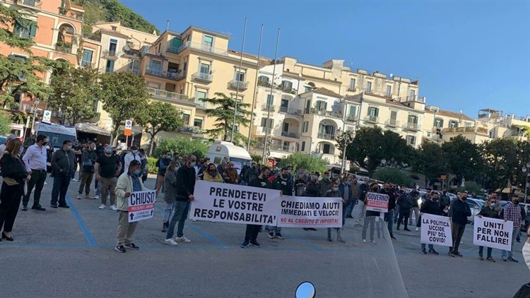 protesta salerno