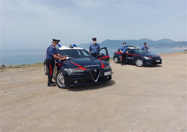 carabinieri spiaggia