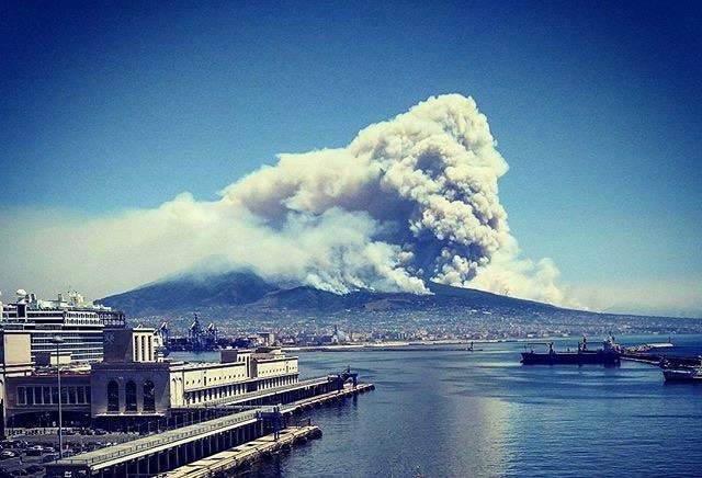 incendio vesuvio1