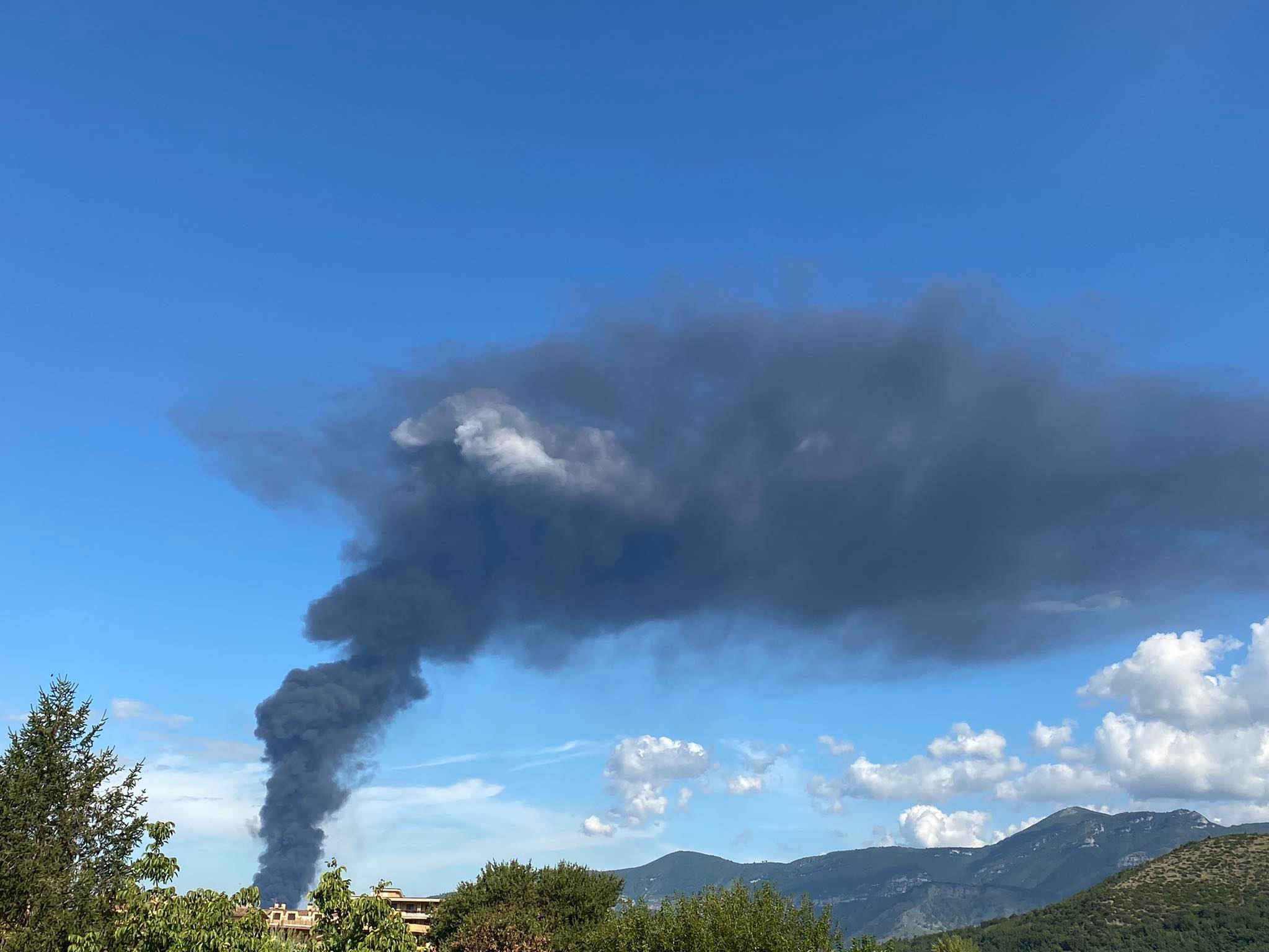 incendio san valentino torio2