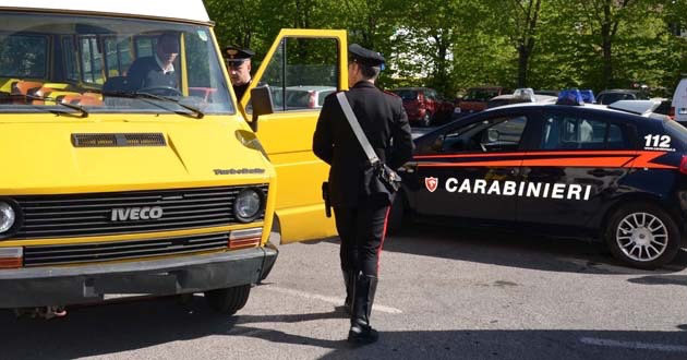 carabinieri scuolabus